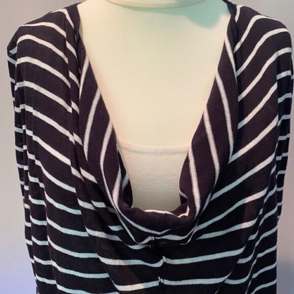 0133 Michael Kors Black White Striped Sweater Top Size L NWOT - Picture 3 of 10